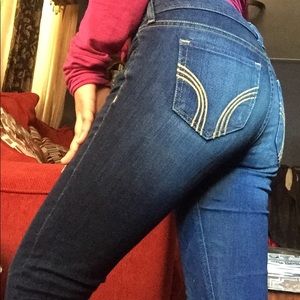 Hollister Super Skinny Jeans
